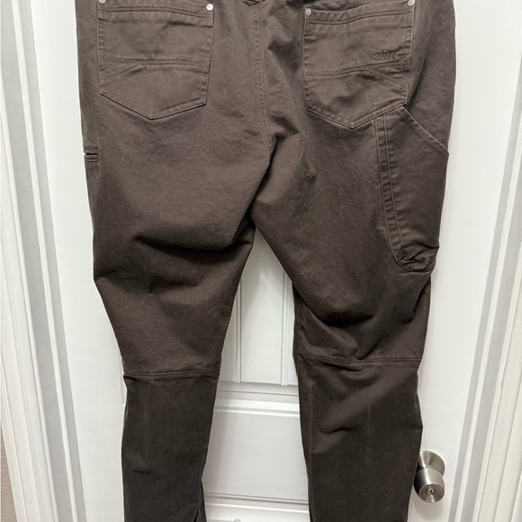Kuhl Brown Cargo Pants with Articulated Knees Work Hike size 16 - Picture 6 of 9